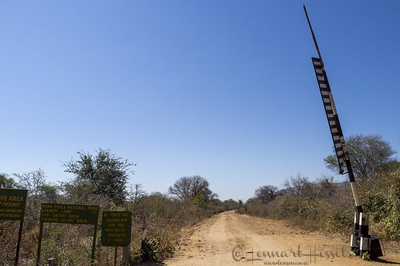 Chimutsi gate Mana Pools National Park, Zimbabwe